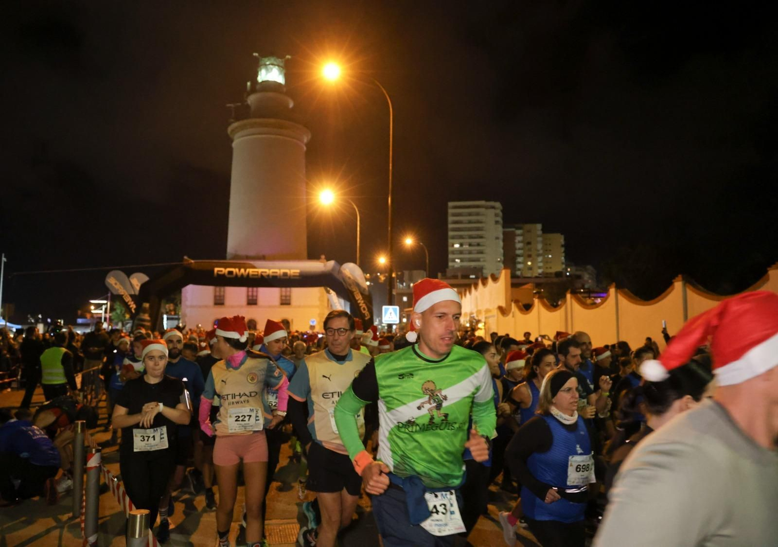 Las fotos de la San Silvestre del Real Club Mediterráneo en Málaga