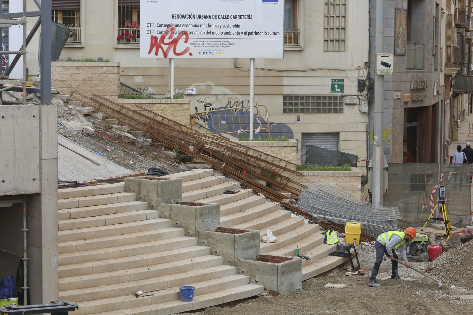 Fotos: Así está calle Carretería a unos días de Semana Santa en Málaga