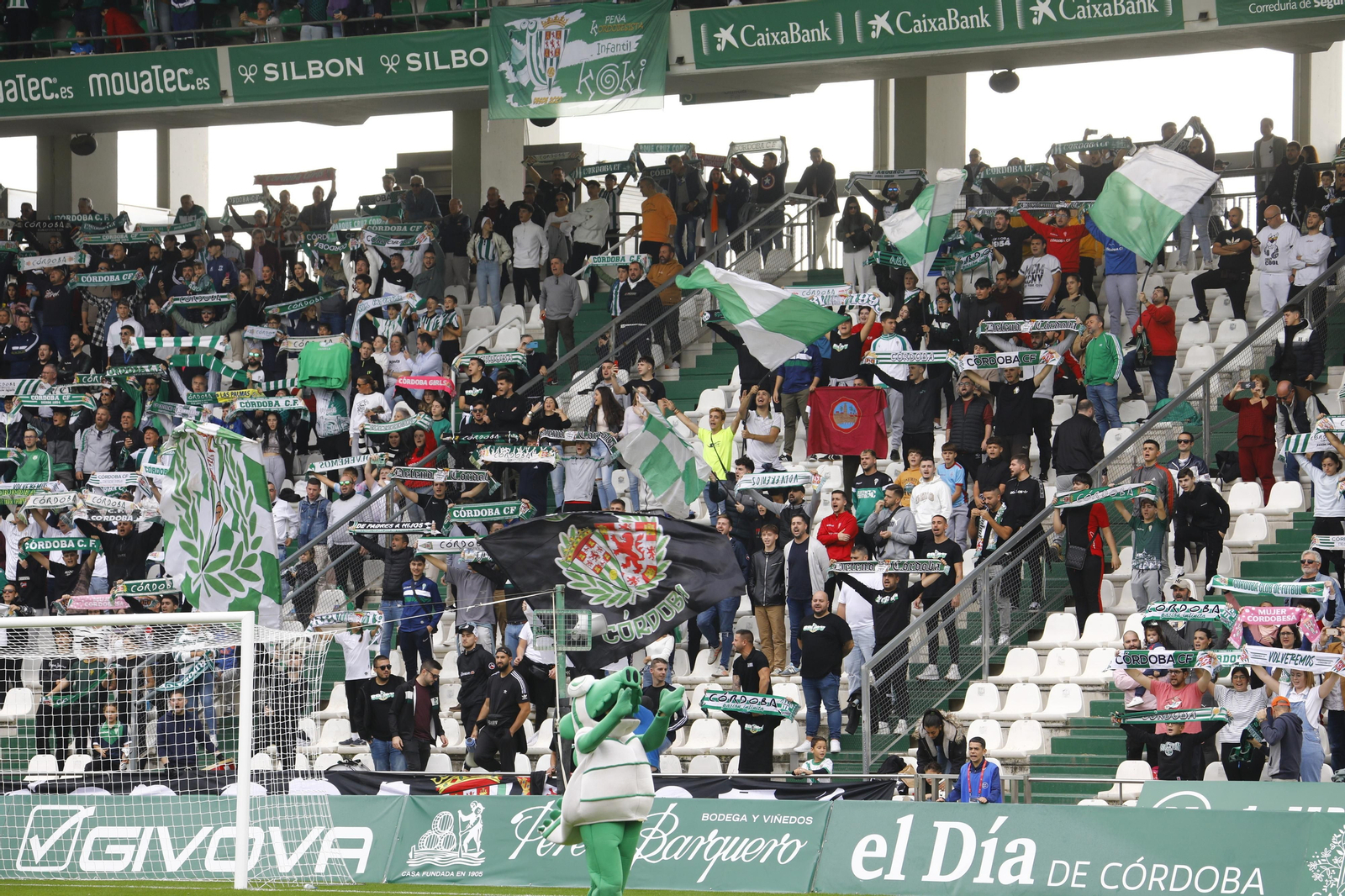Córdoba CF - Ceuta: Las mejores fotos del partido en El Arcángel