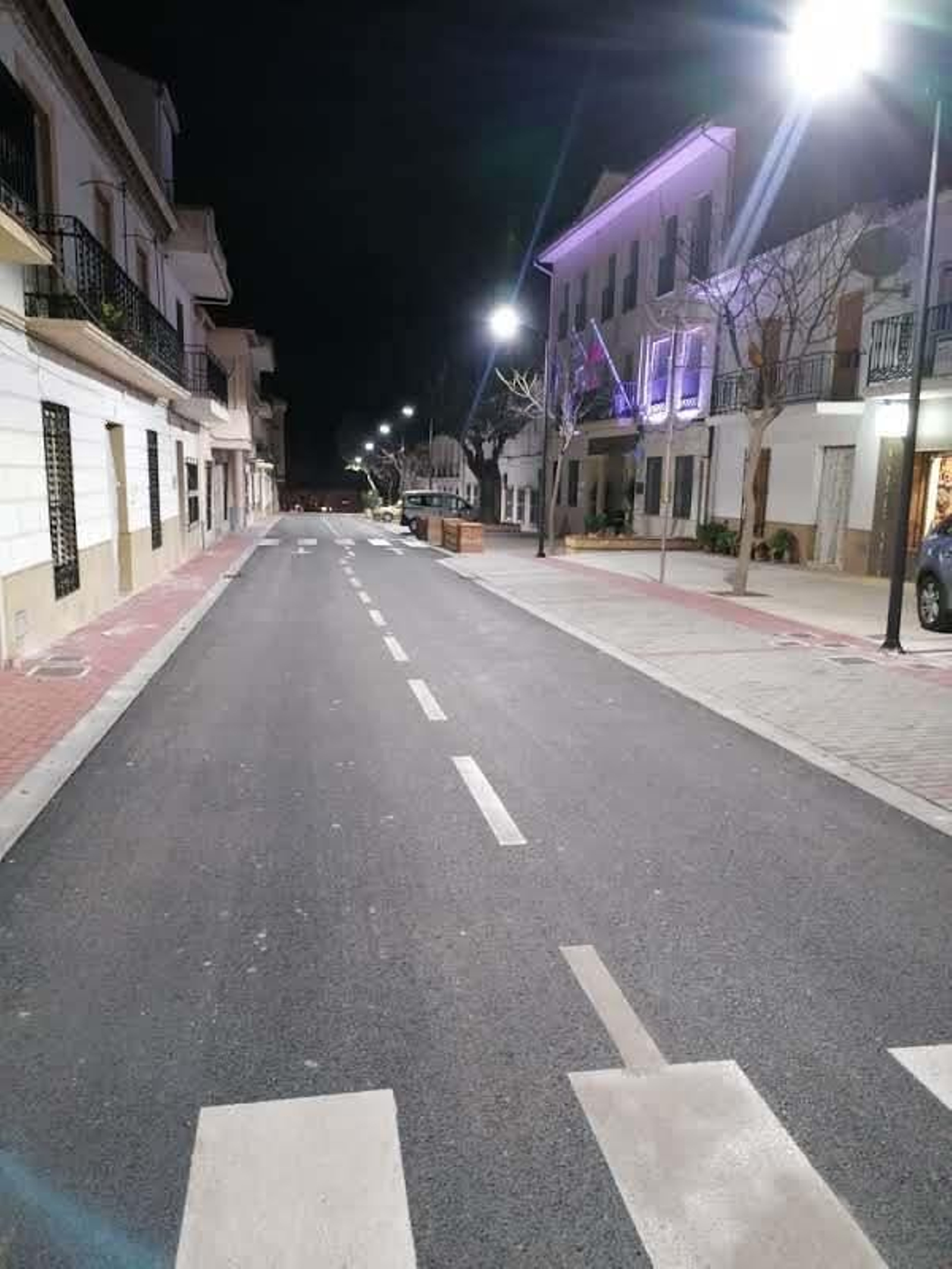 Durante la gestión de estos cuatro años se ha realizado el arreglo de la calle principal de Salar.