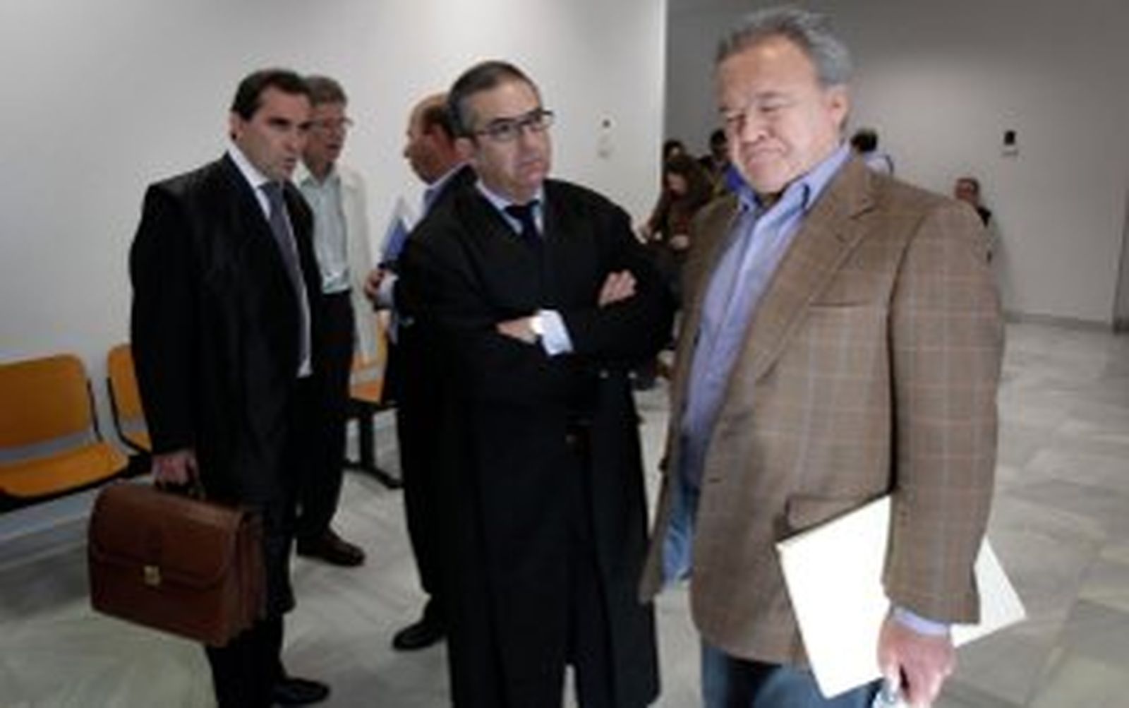 El abogado Meléndez rompe con Pacheco por "insalvables diferencias"