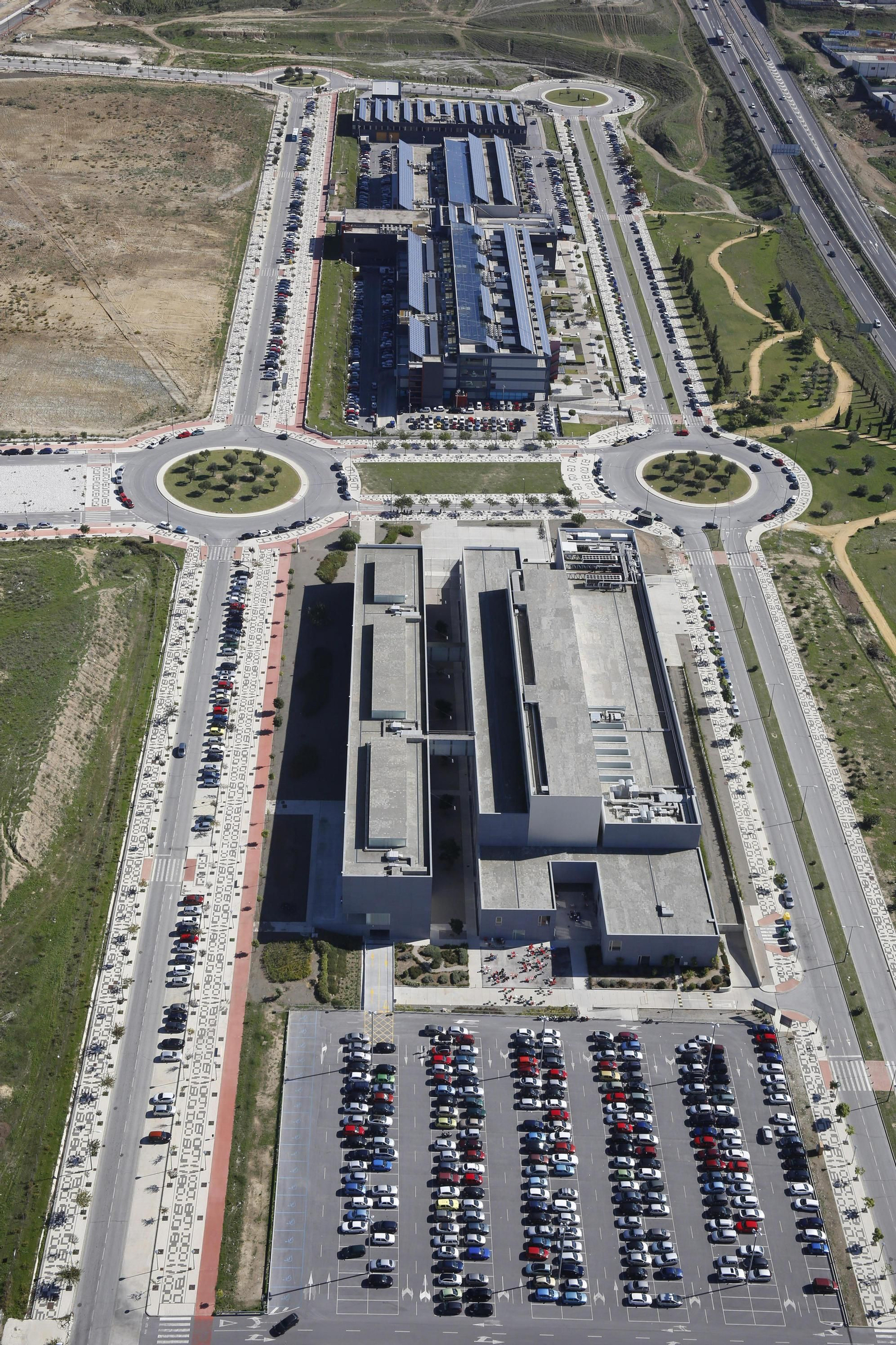 Vista de varias de las facultades ya construidas en el suelo de ampliación.