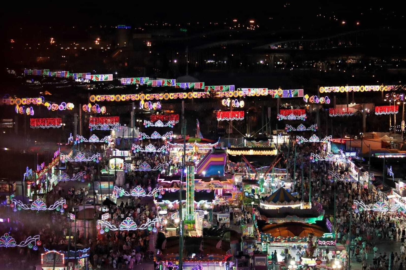 Las atracciones preferidas de la Feria de Málaga, en fotos