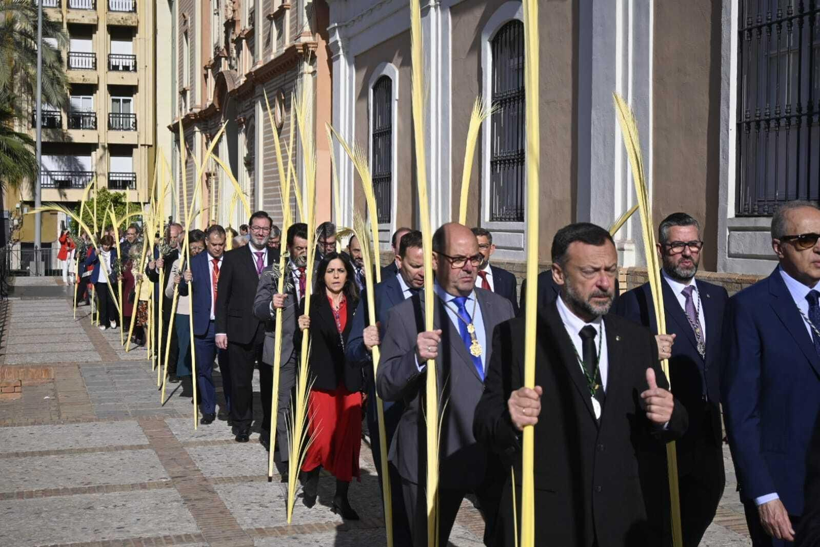 Misa y procesión de Palmas del Domingo de Ramos de Huelva en imágenes