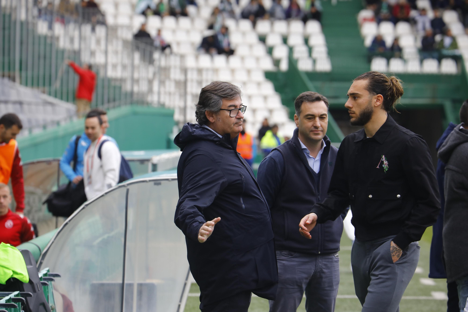 El ambiente en las gradas de El Arcángel para el Córdoba CF - Cultural Leonesa, en imágenes