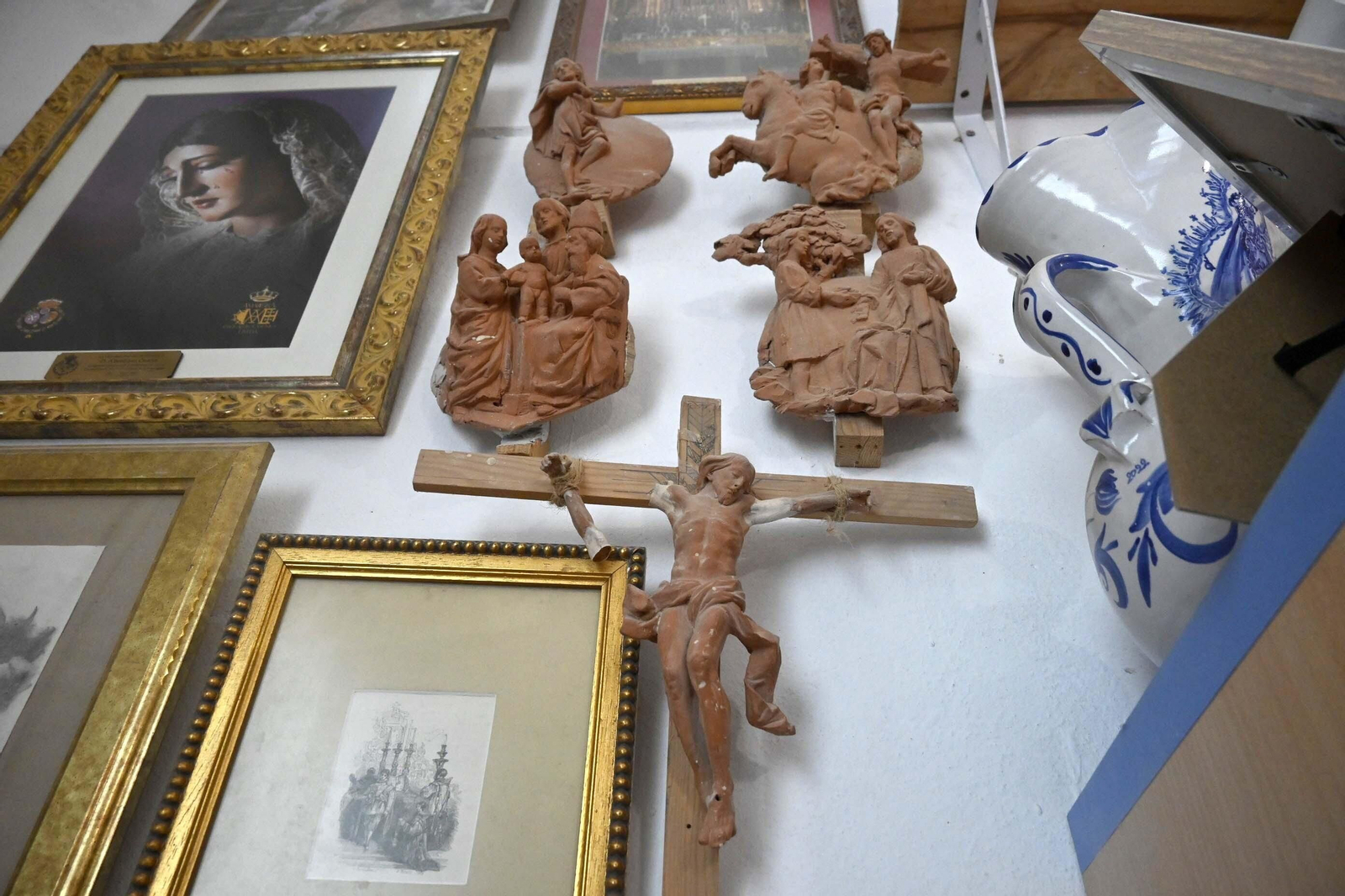 Así es el taller del escultor Abraham Ceada, en imágenes