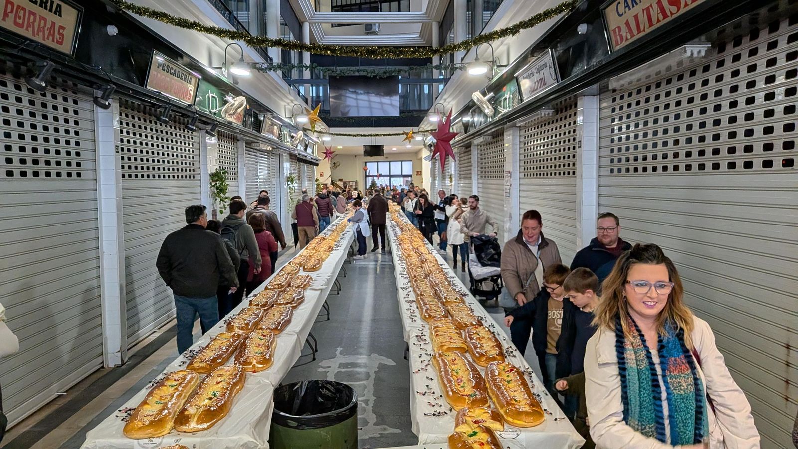 Degustación del roscón de reyes gigante en Lucena