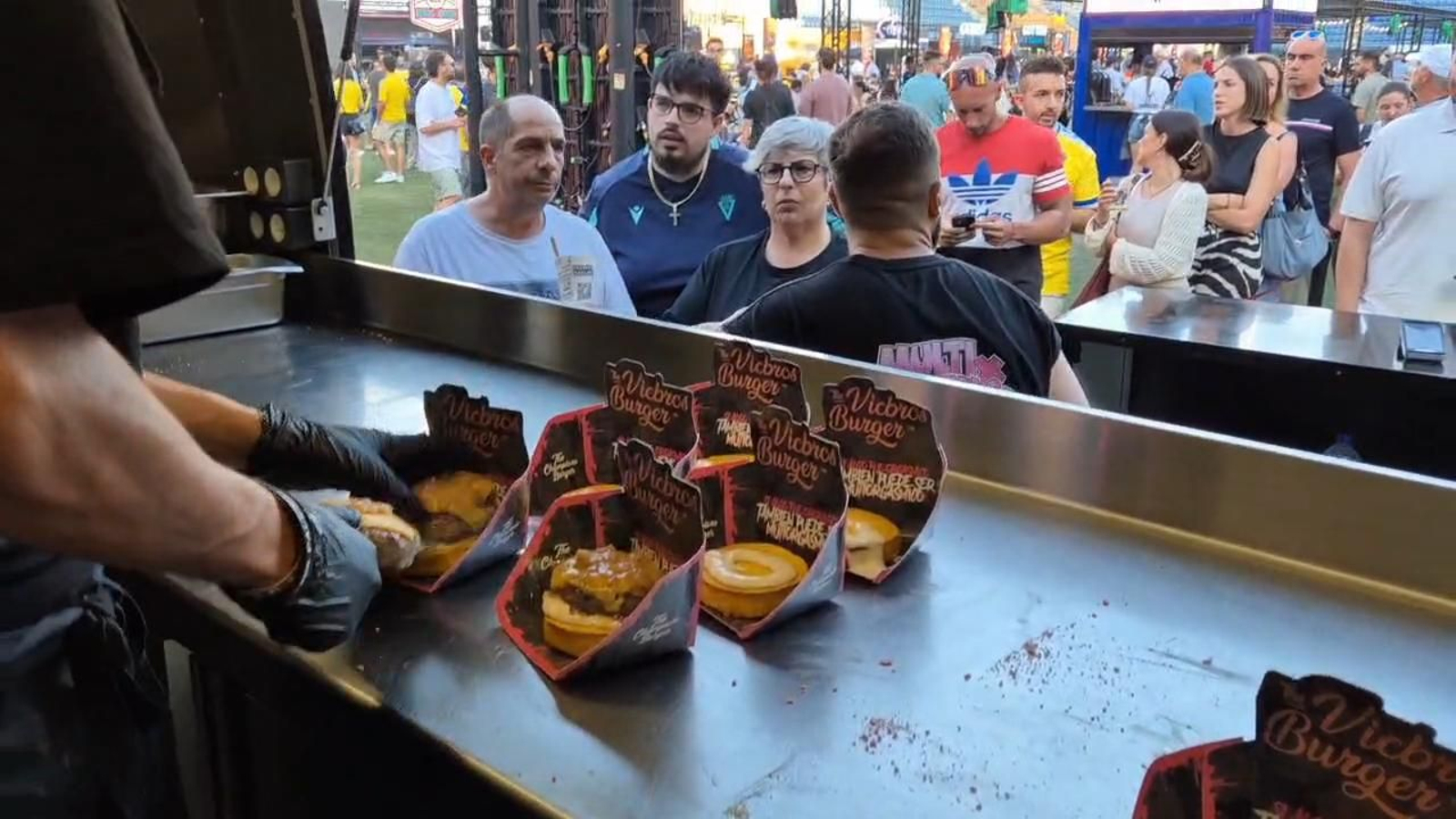 The Champions Burger ya está en Cádiz/Lourdes de Vicente