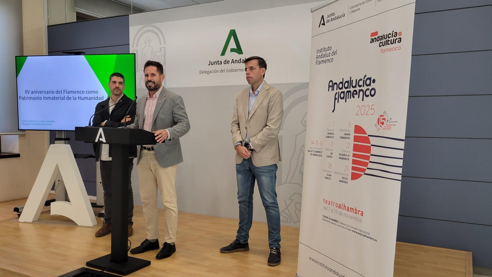 El delegado David Rodríguez y el director del Instituto Andaluz del Flamenco, Cristóbal Ortega, presentan el programa que desarrollará con motivo del XV aniversario de la inclusión del Flamenco en la Lista Representativa del Patrimonio Inmaterial de la Humanidad