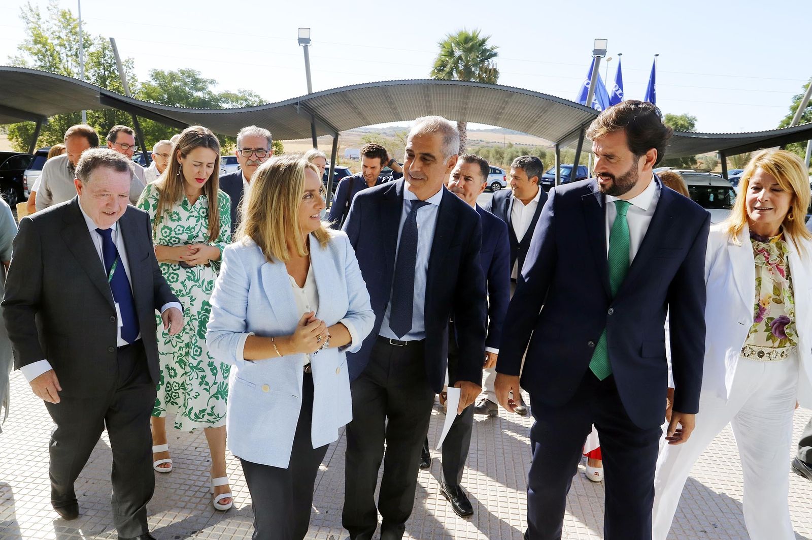 Imágenes de la visita de la consejera Marifrán Carazo a la empresa GTO en Niebla