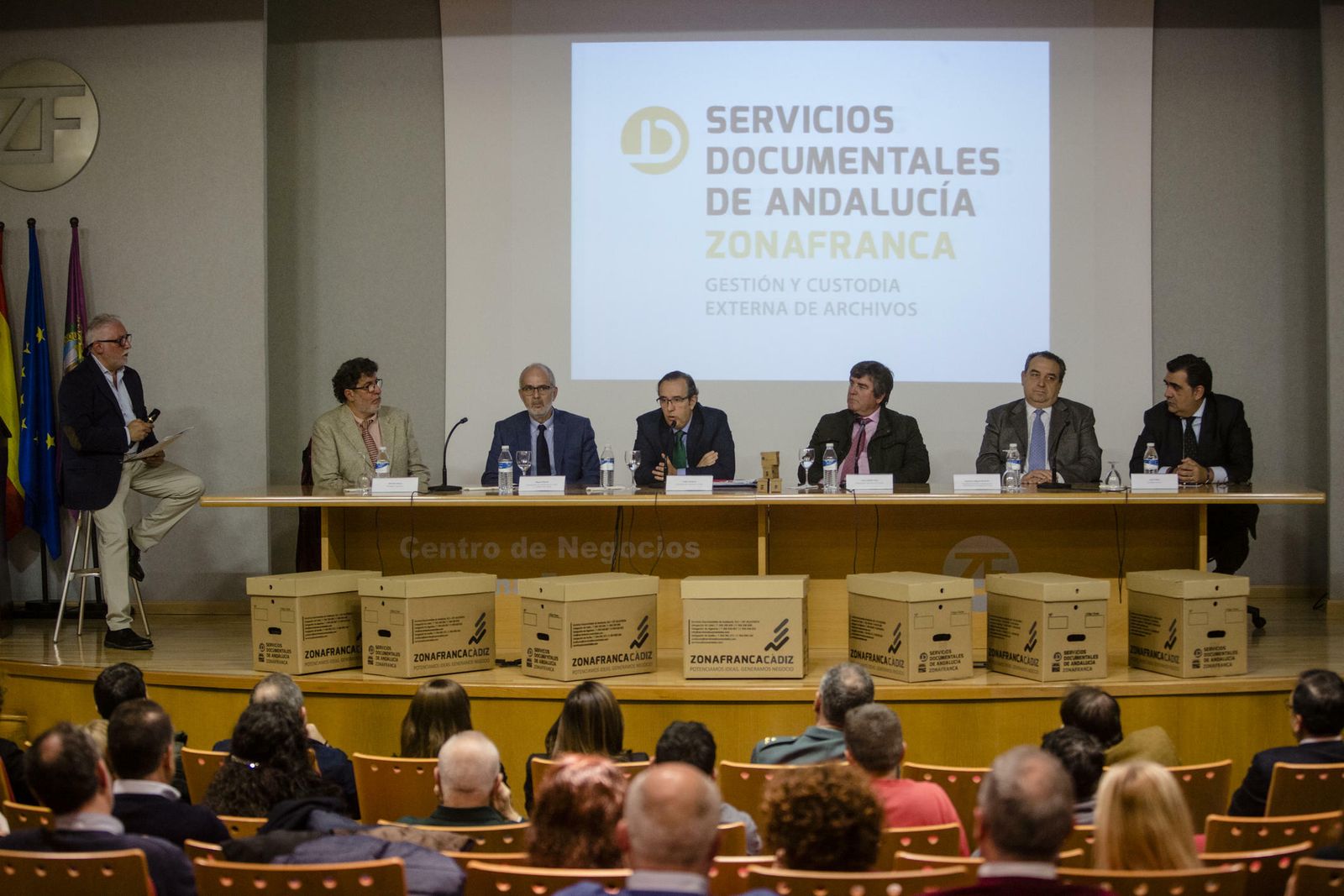 Un momento del debate de ayer con motivo del 20 aniversario de SDA