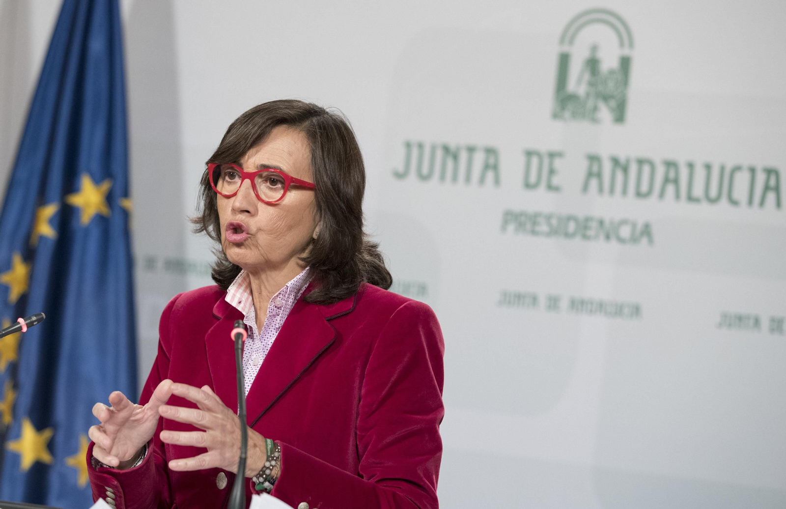 Rosa Aguilar en rueda de prensa.