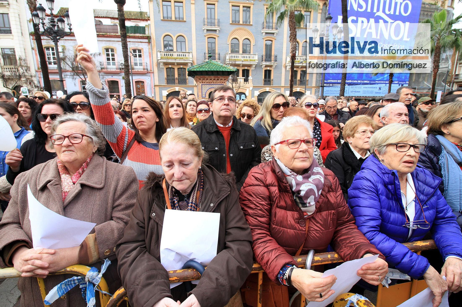 Imágenes de la manifestación contra la derogación de la prisión permanente revisable celebrada en Huelva