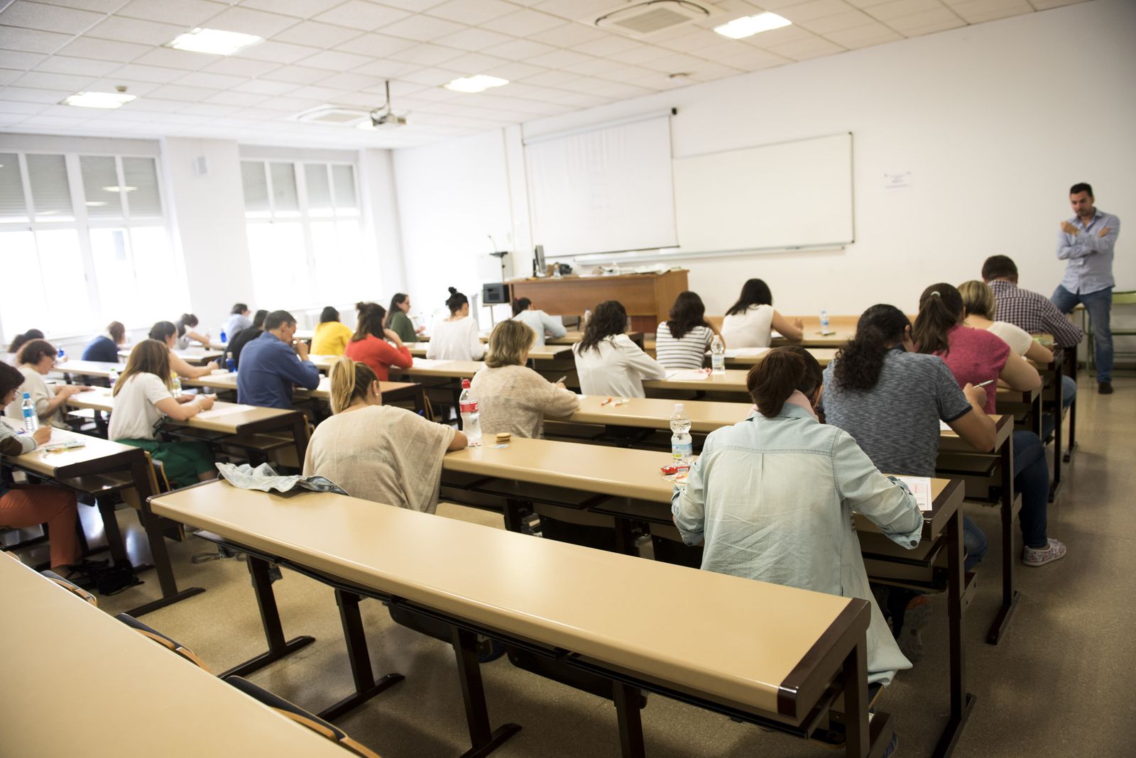 Pruebas de Enfermería, ayer en Granada capital.