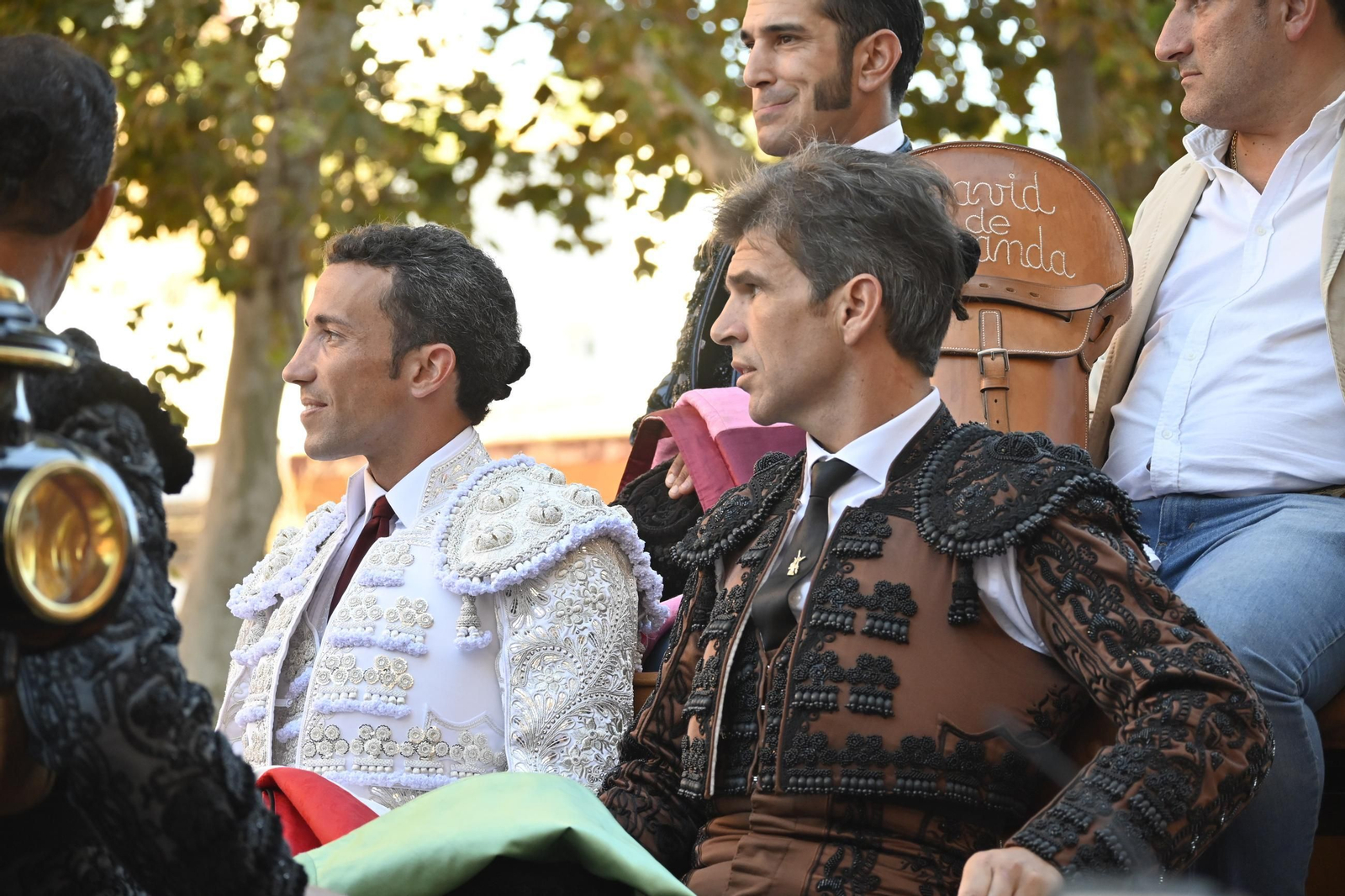 Imágenes de ambiente en el tercer día de toros en Huelva