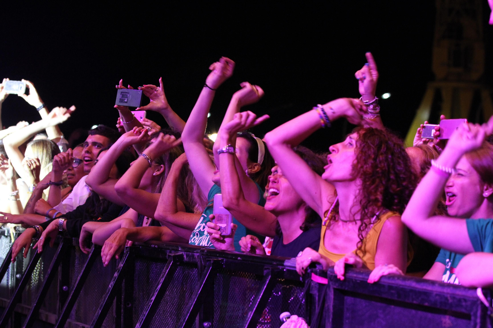 Imágenes del concierto de Hombres G en Huelva