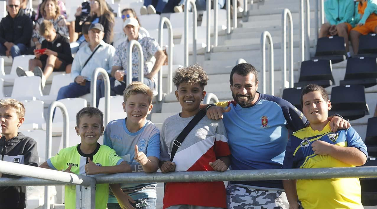 Búscate en el Ciudad de La Línea durante el Balona - Don Benito