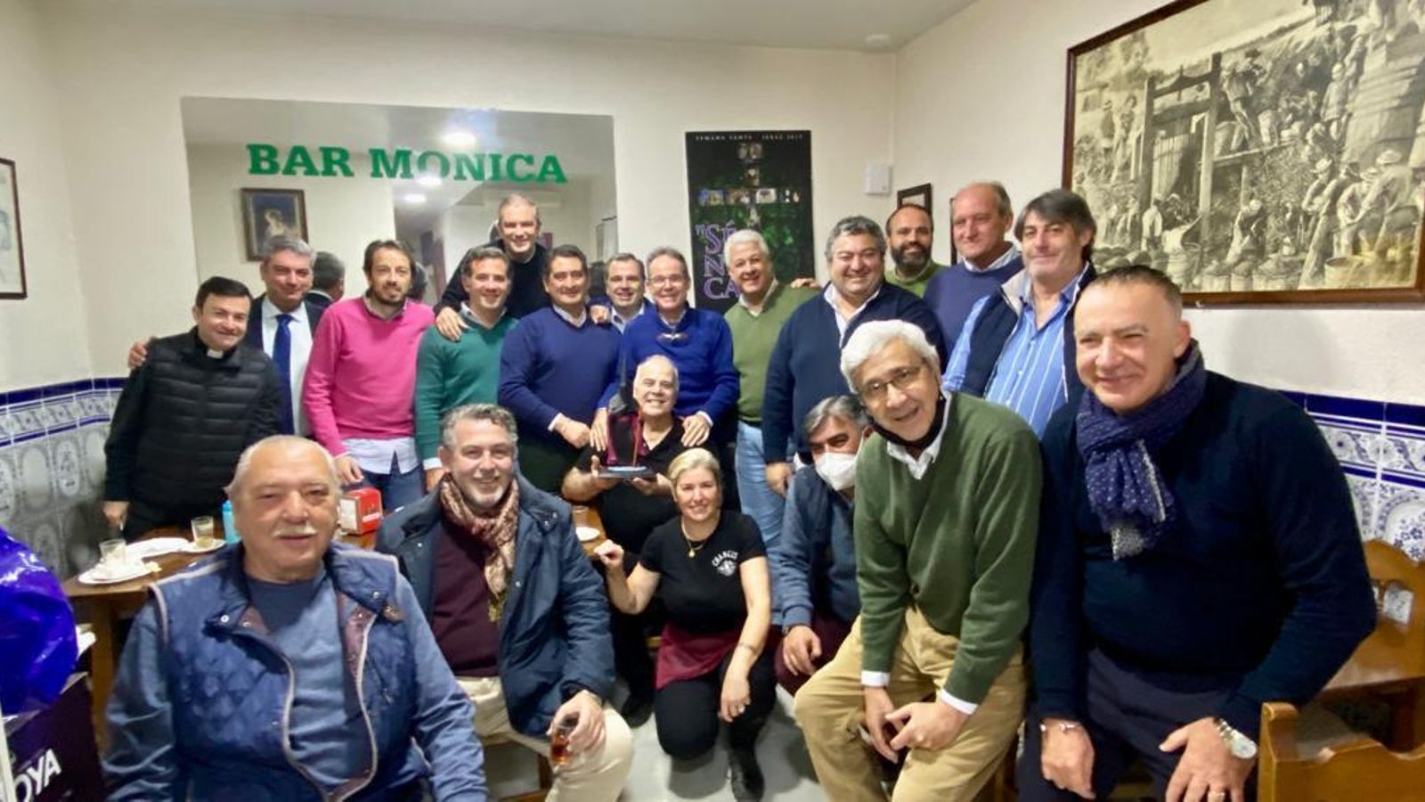 Una imagen del homenaje realizado por sus clientes.