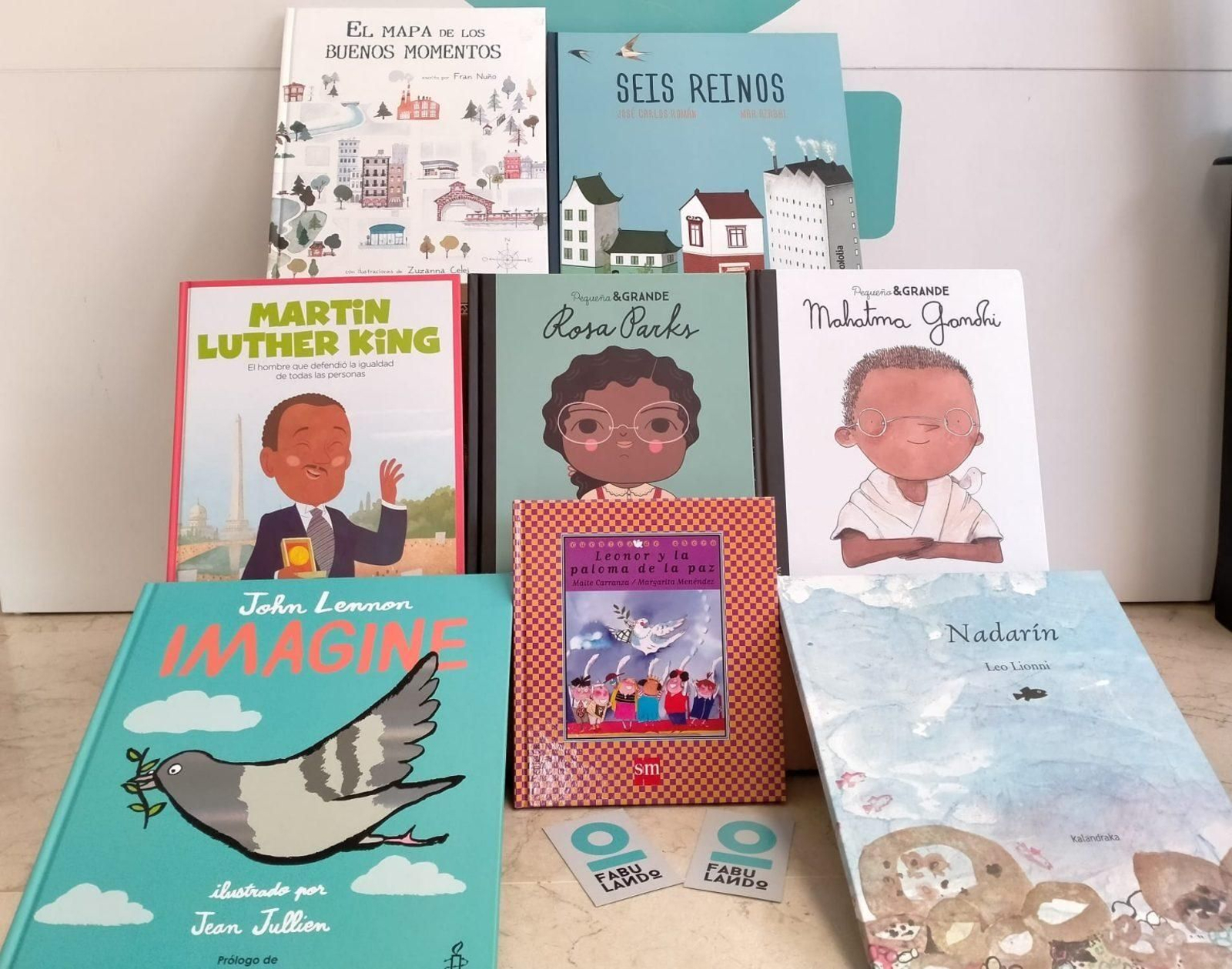 Seis títulos con los que adentrarse en la 'No Violencia' por el Día de la Paz.