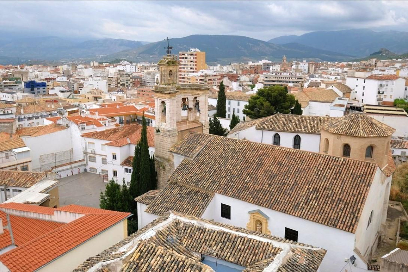 En el barrio de San Andrés se ubica la antigua Judería de la ciudad.