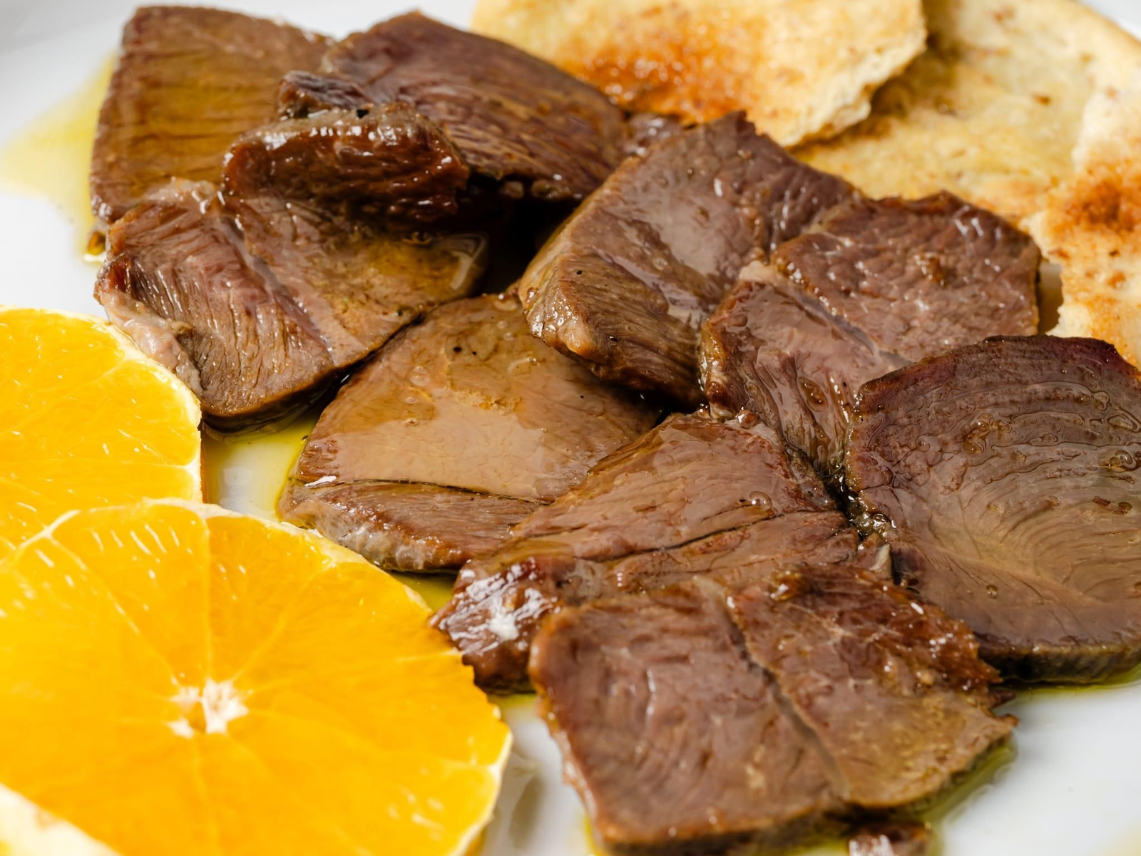 La Perra Catusa ofrece platos catizos para disfrutar de estas fiestas como éste.