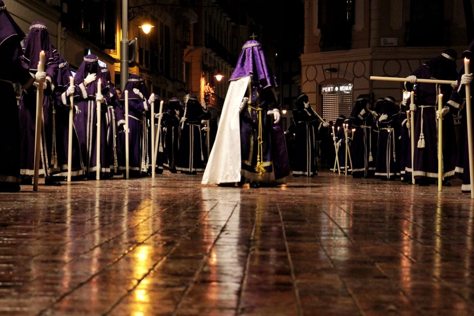 Las fotos de Gitanos el Lunes Santo en Málaga