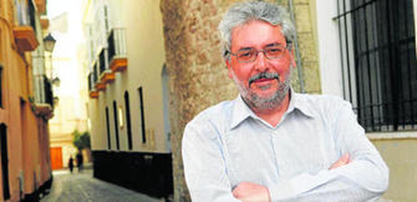 Sebastián Terrada, IU: "Es el momento de romper con las cadenas de los grandes partidos"