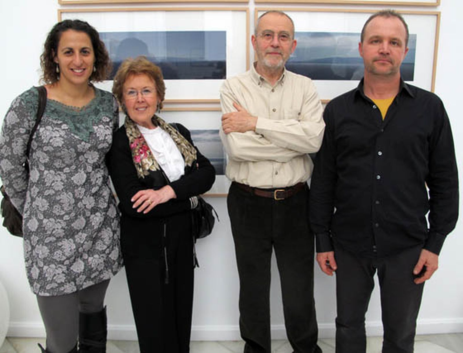Ana Medina (Fundación Valentín de Madariaga), Rita Tovar y los fotógrafos Alejandro Sosa y Loren Montero.

Foto: Victoria Ramírez