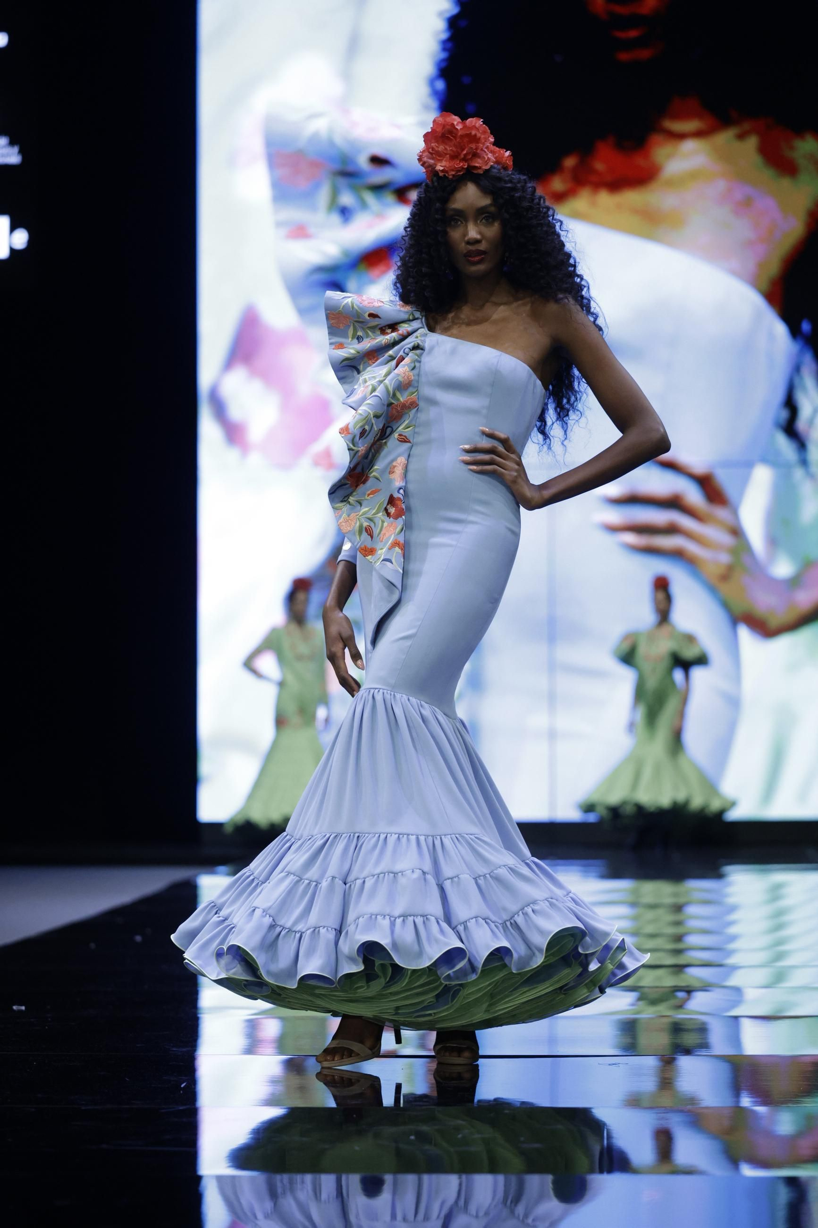 Desfile de Sara de Benítez en SIMOF 2025, todas las fotos