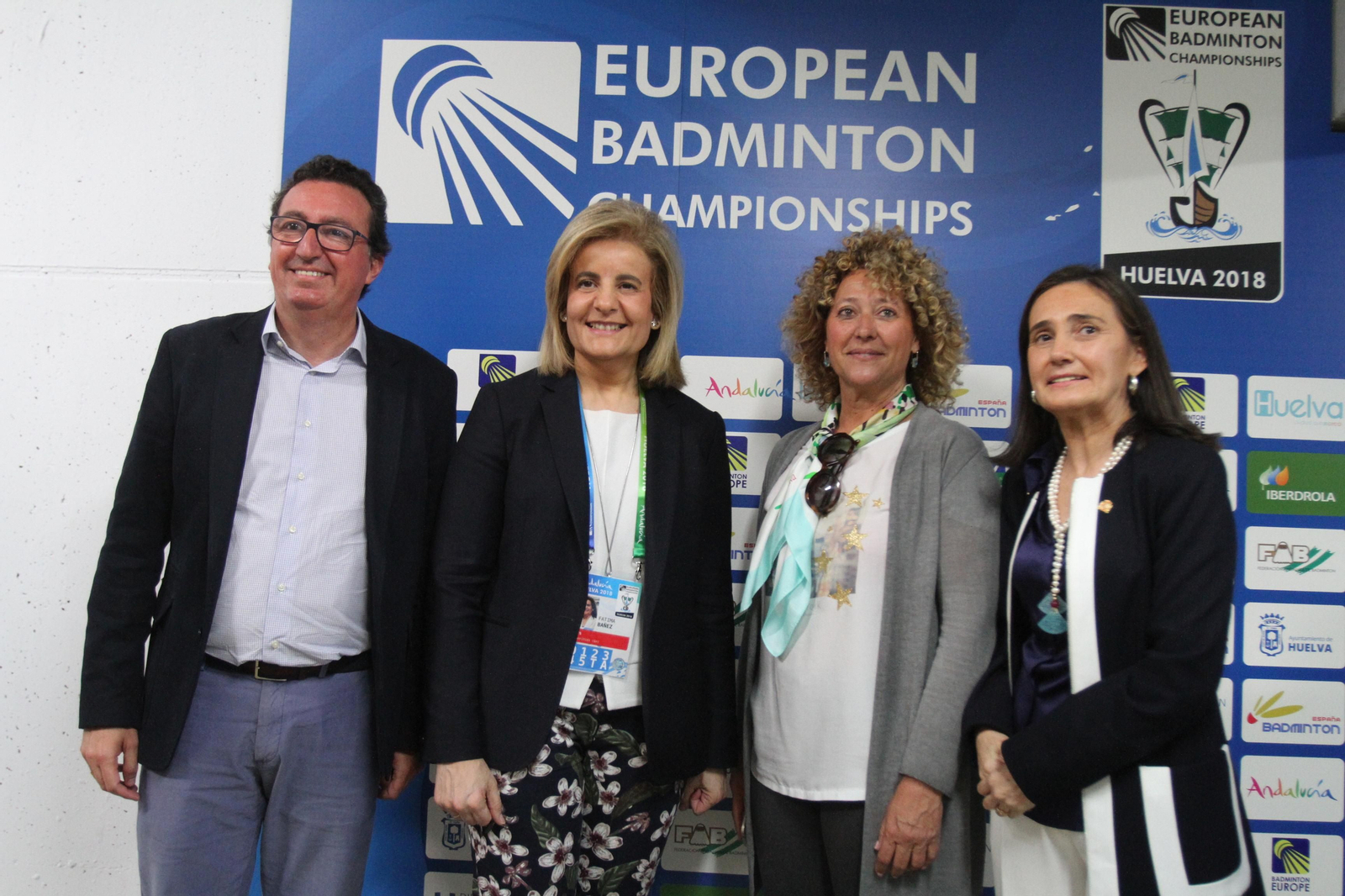 Diversas autoridades quisieron acompañar a la campeona en la gran final.