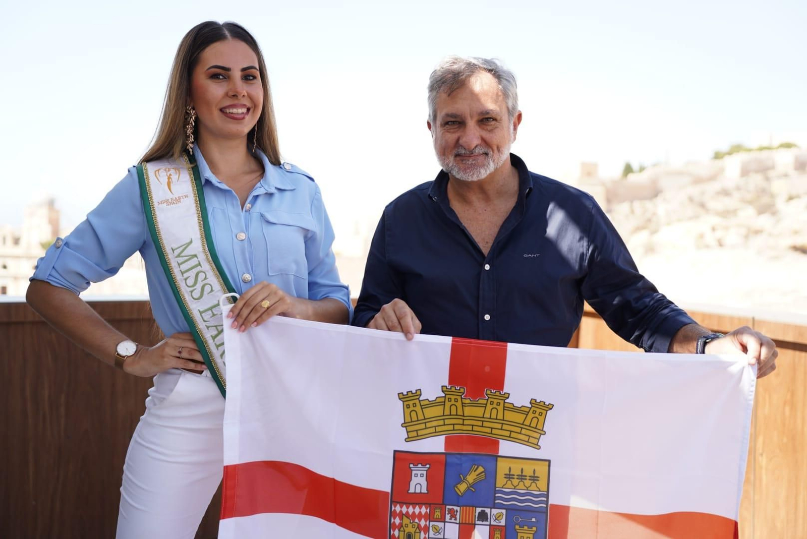 Nathalie Díaz con Ángel Escobar. Nathalie Díaz con Ángel Escobar.
