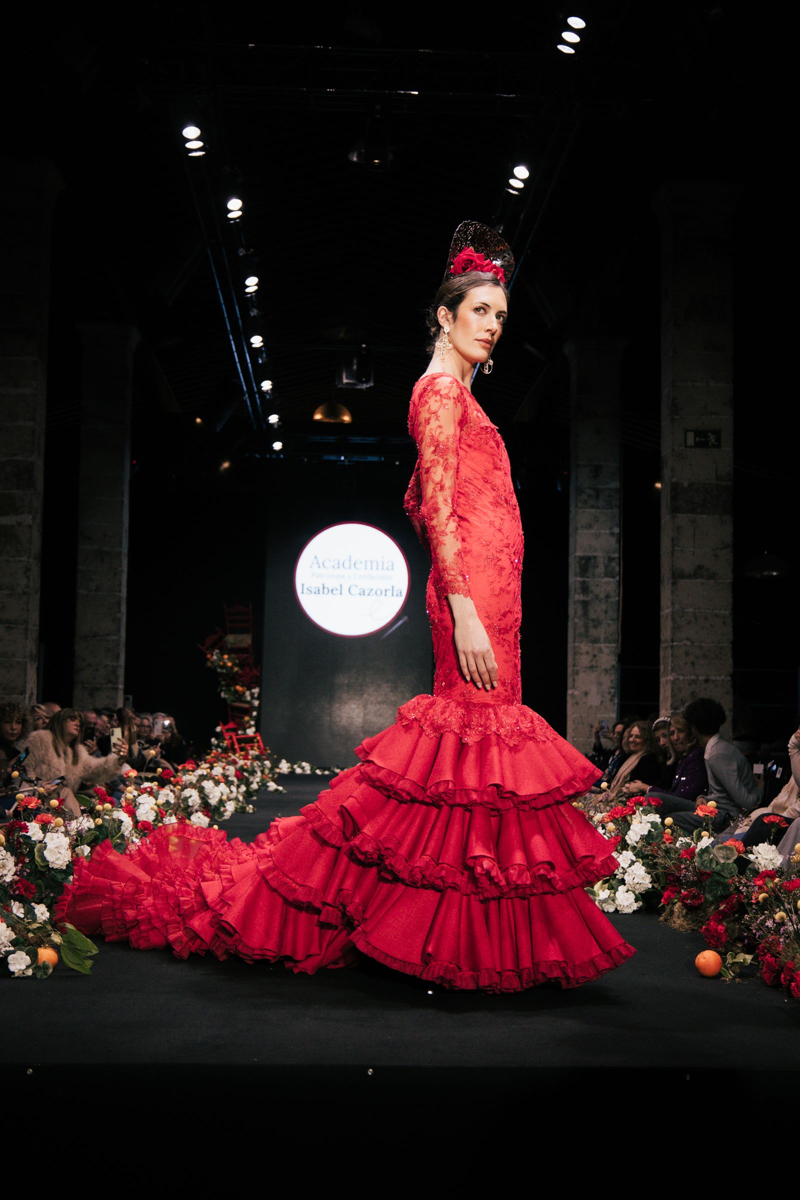 ACADEMIA ISABEL CAZORLA