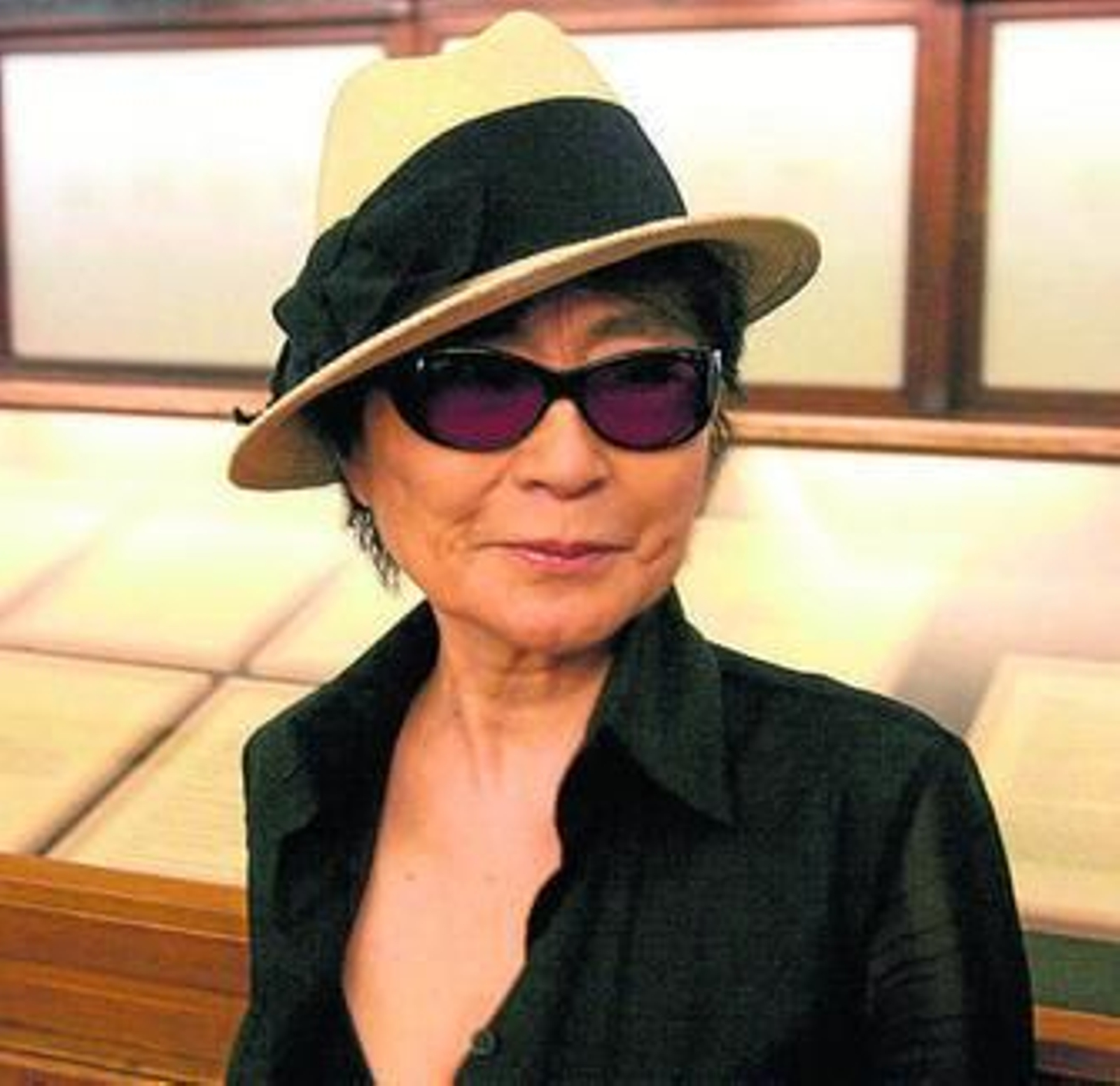 Yoko Ono, en la inauguración de una exposición reciente.