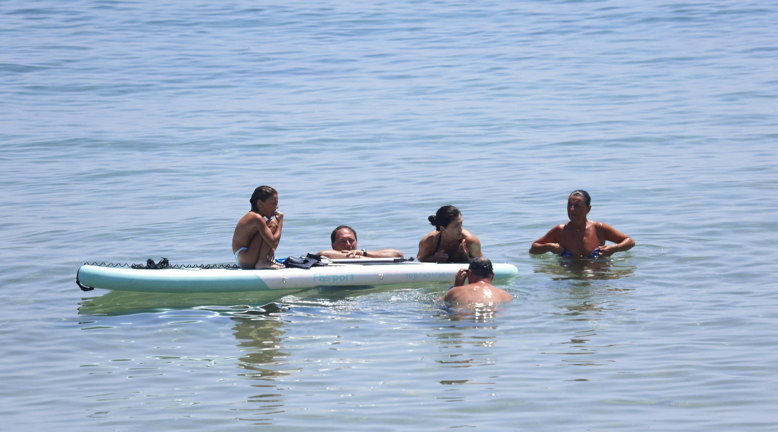 Fotos del sábado en la playa de Getares