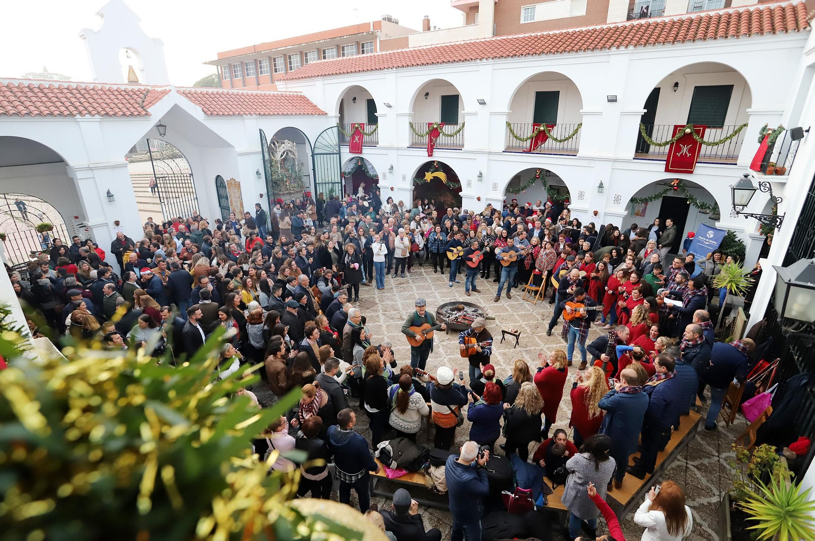 Zambomba en la Hermandad del Rocío de Huelva.