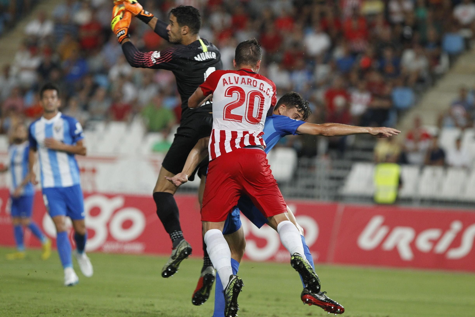 Munir, en el Almería-Málaga.