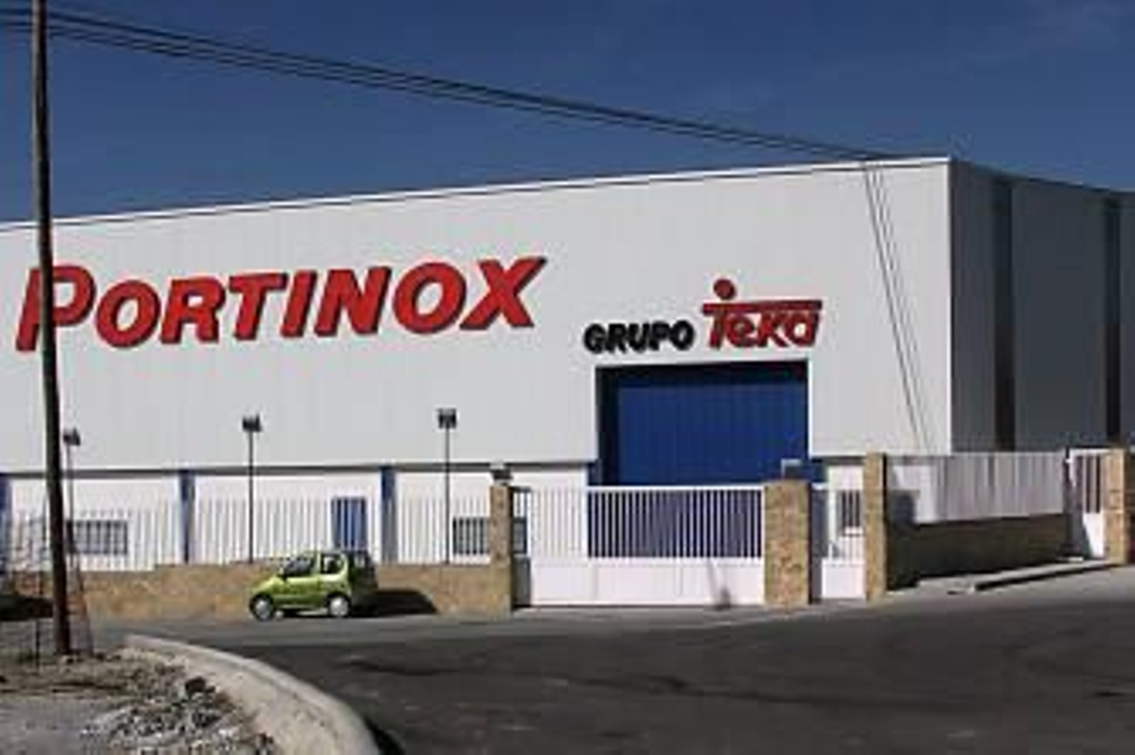 Los trabajadores de Portinox exigen cobrar el 100% de su sueldo durante el ERE temporal