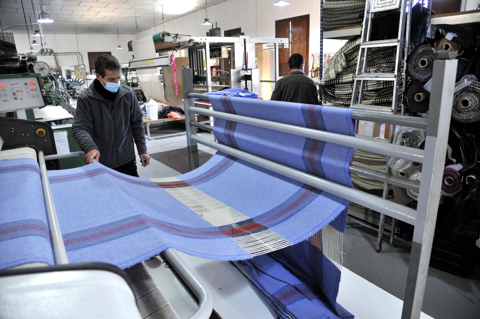 Mantas de Grazalema, una genuina artesanía textil