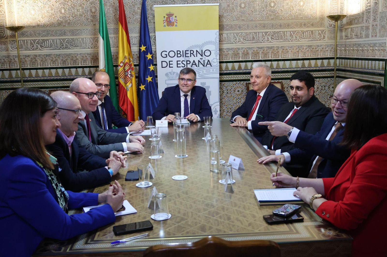 Reunión, hace casi un año, en la Subdelegación de Gobierno de Granada.