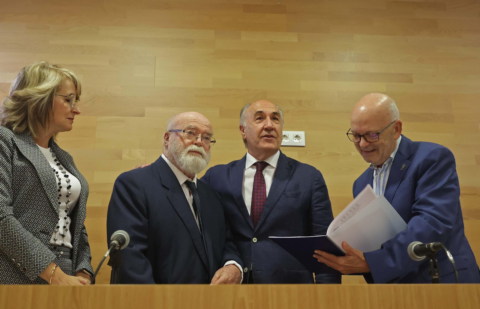 Fotos del X aniversario del centro documental José Luis Cano en Algeciras