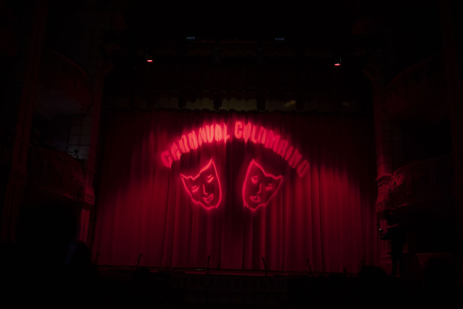 Imágenes del ambiente en el tercer día del concurso de agrupaciones del Carnaval Colombino