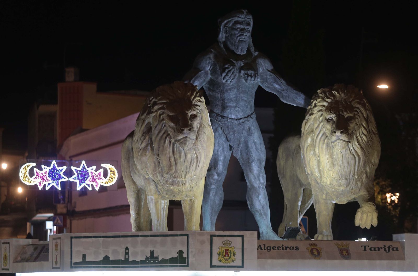 El alumbrado navideño de Los Barrios, en imágenes