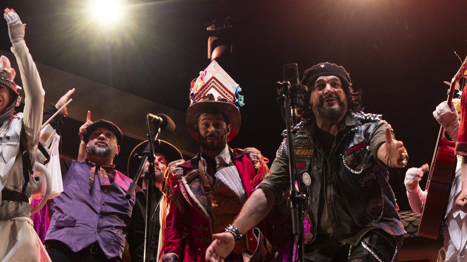 Las imágenes del pregón de Antoñito Molina en el carnaval de Cádiz 2025