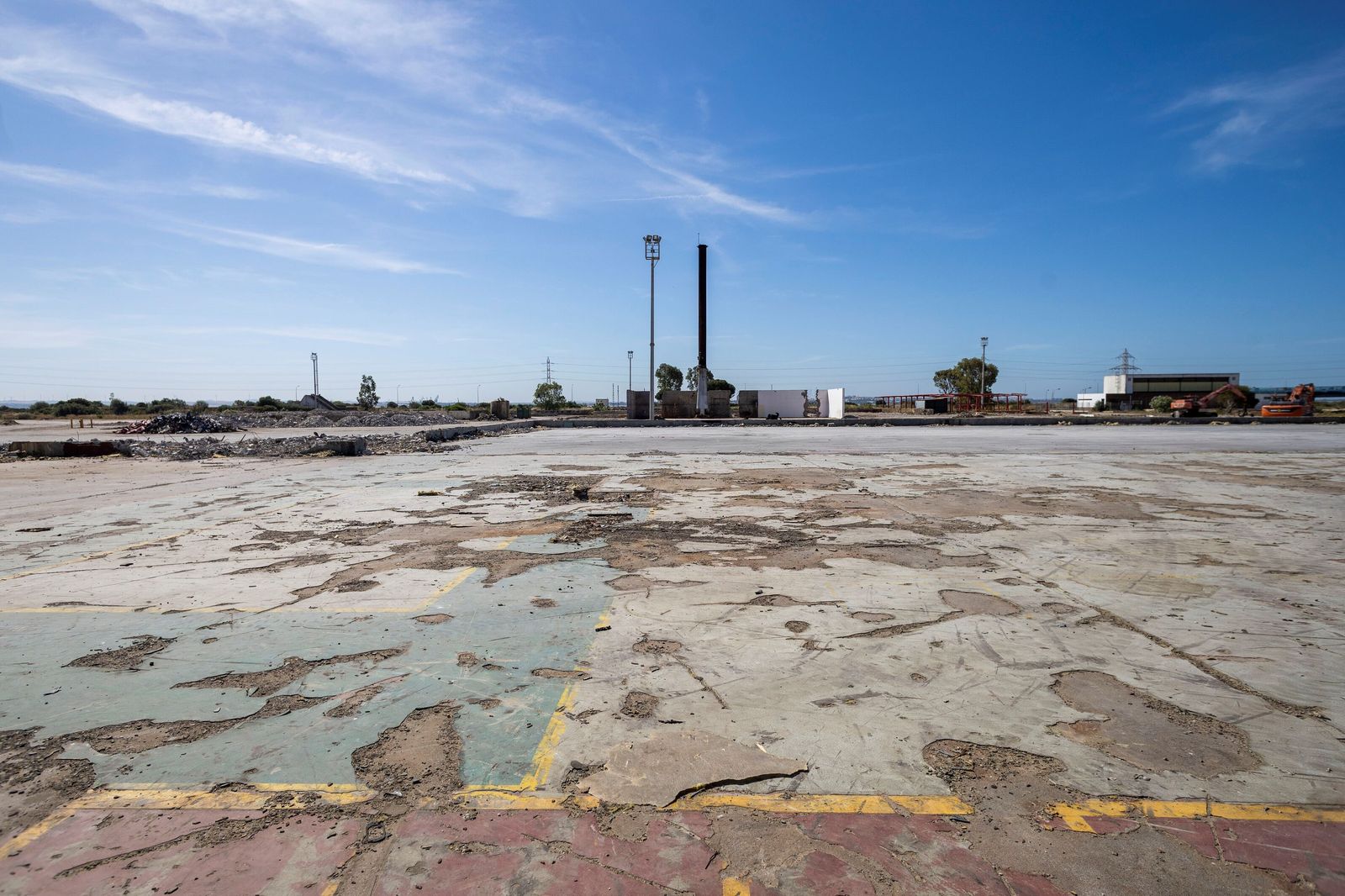 Terrenos de la antigua factoría de Deplhi.