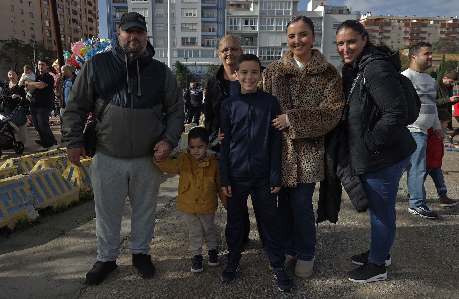 Búscate en el multitudinario arrastre de latas 2026 en Algeciras