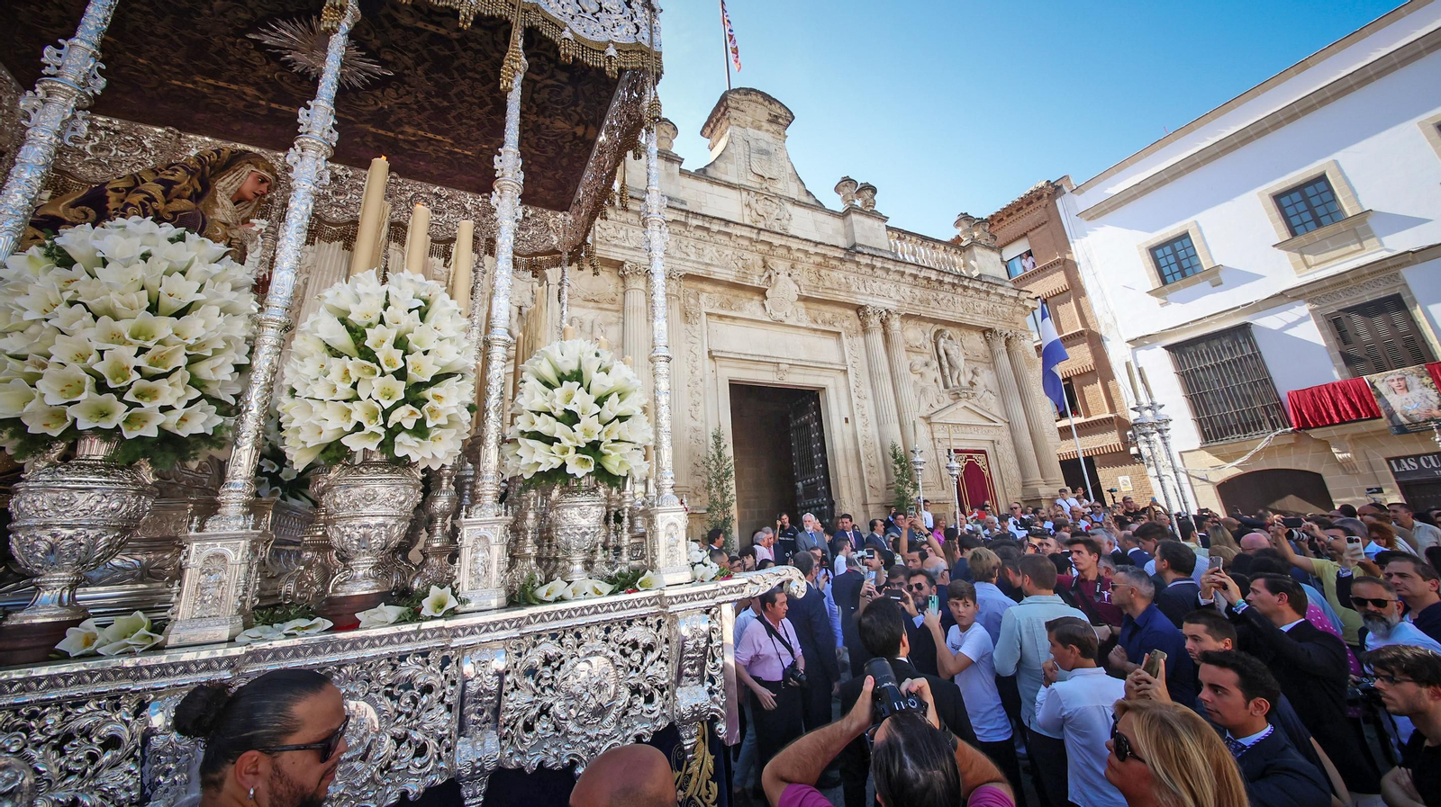 La Virgen de la Estrella ilumina las calles de Jerez La Virgen de la Estrella ilumina las calles de Jerez