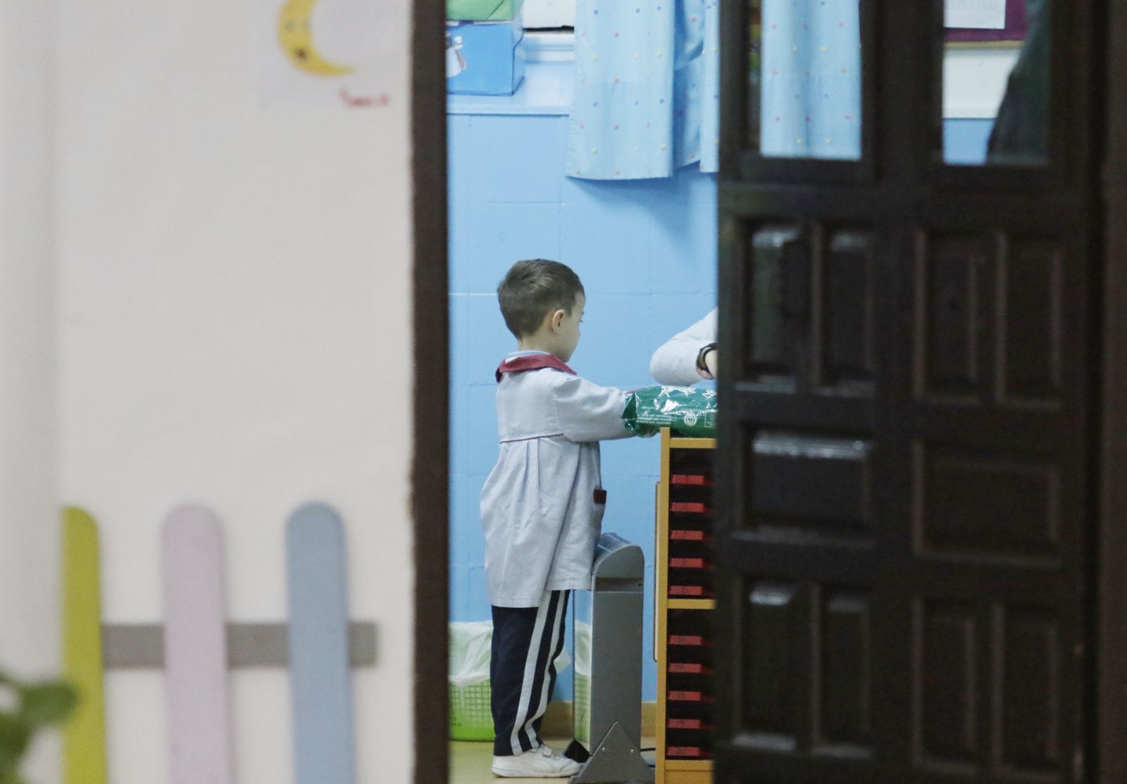 Las imágenes de la vuelta al colegio en Córdoba tras las vacaciones de Navidad