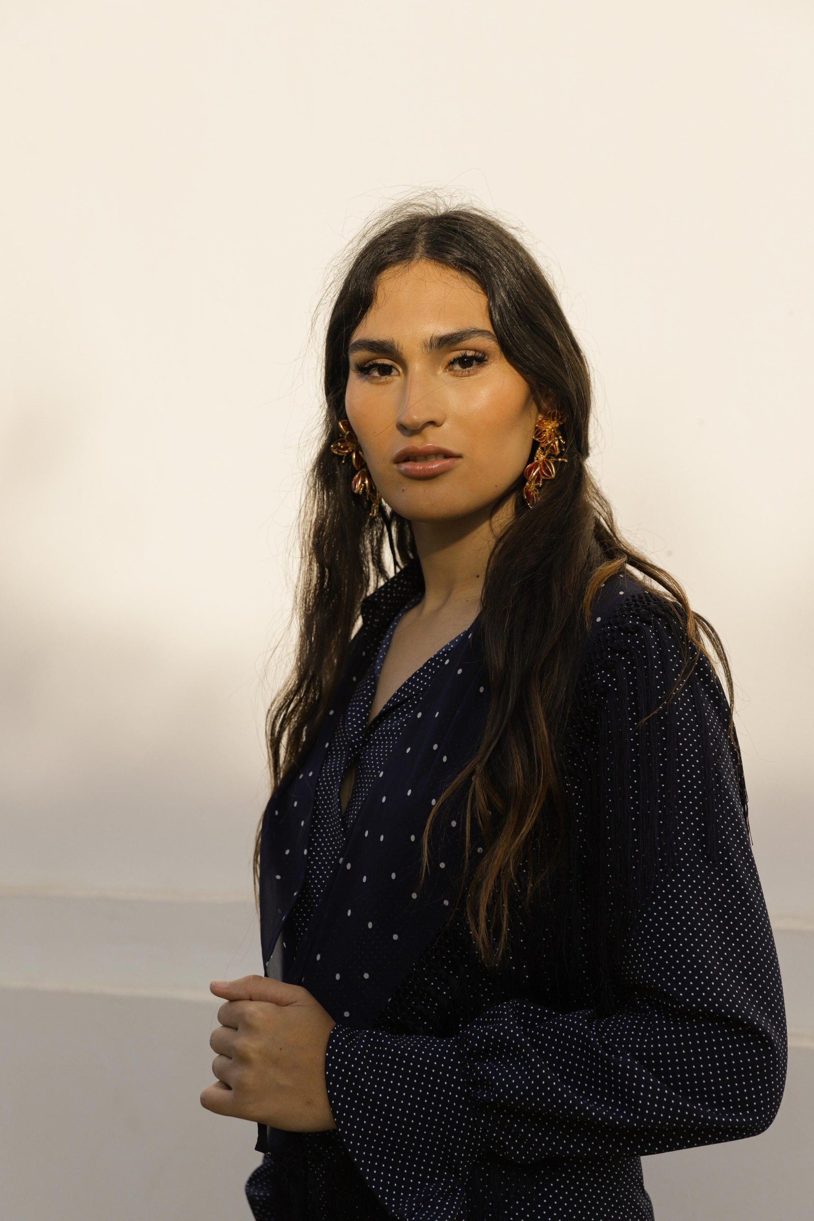 El Rocío 2023: Así es la nueva colección de moda flamenca de Gil Ortiz