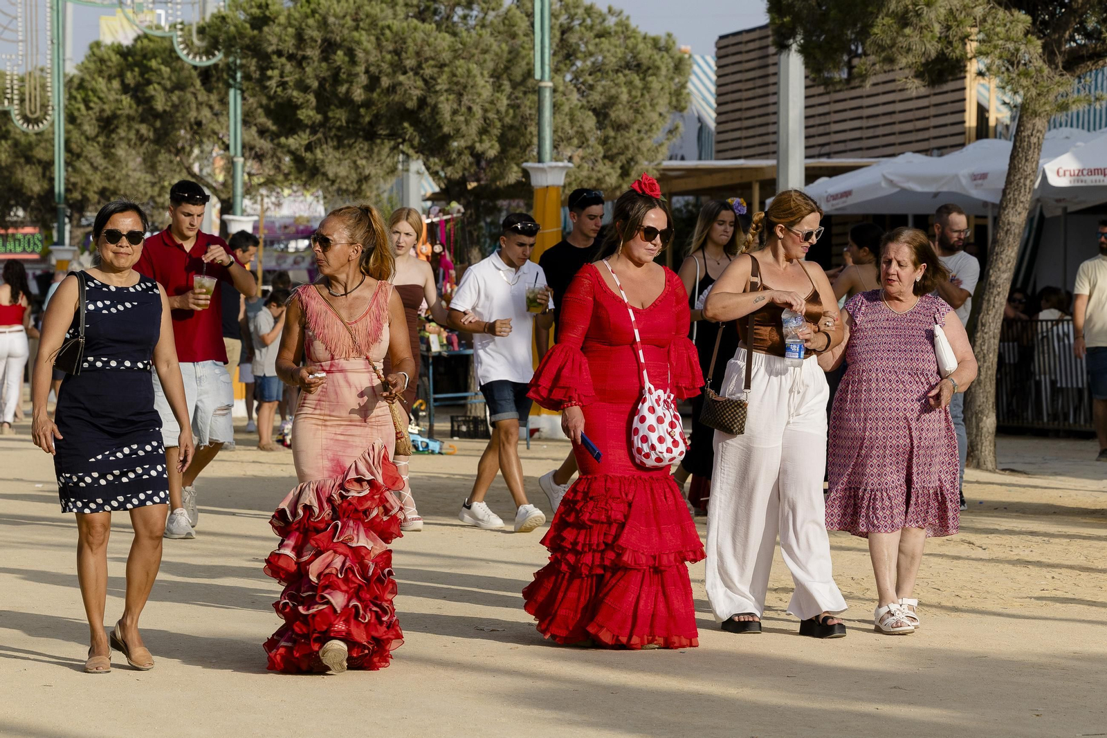 Búscate en las imágenes del domingo en la feria de Chiclana