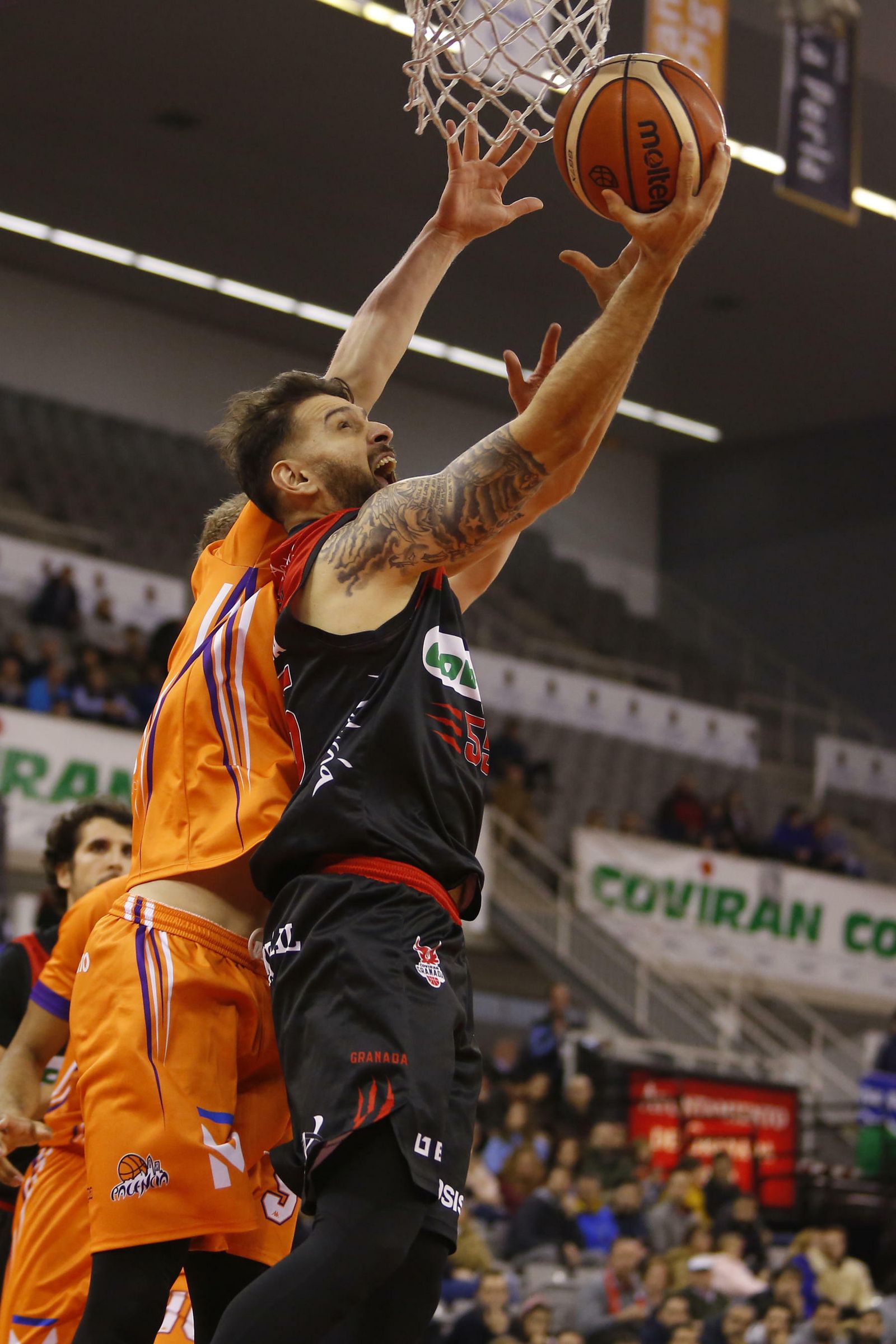 Canasta de Kapelan a aro pasado ante el Palencia